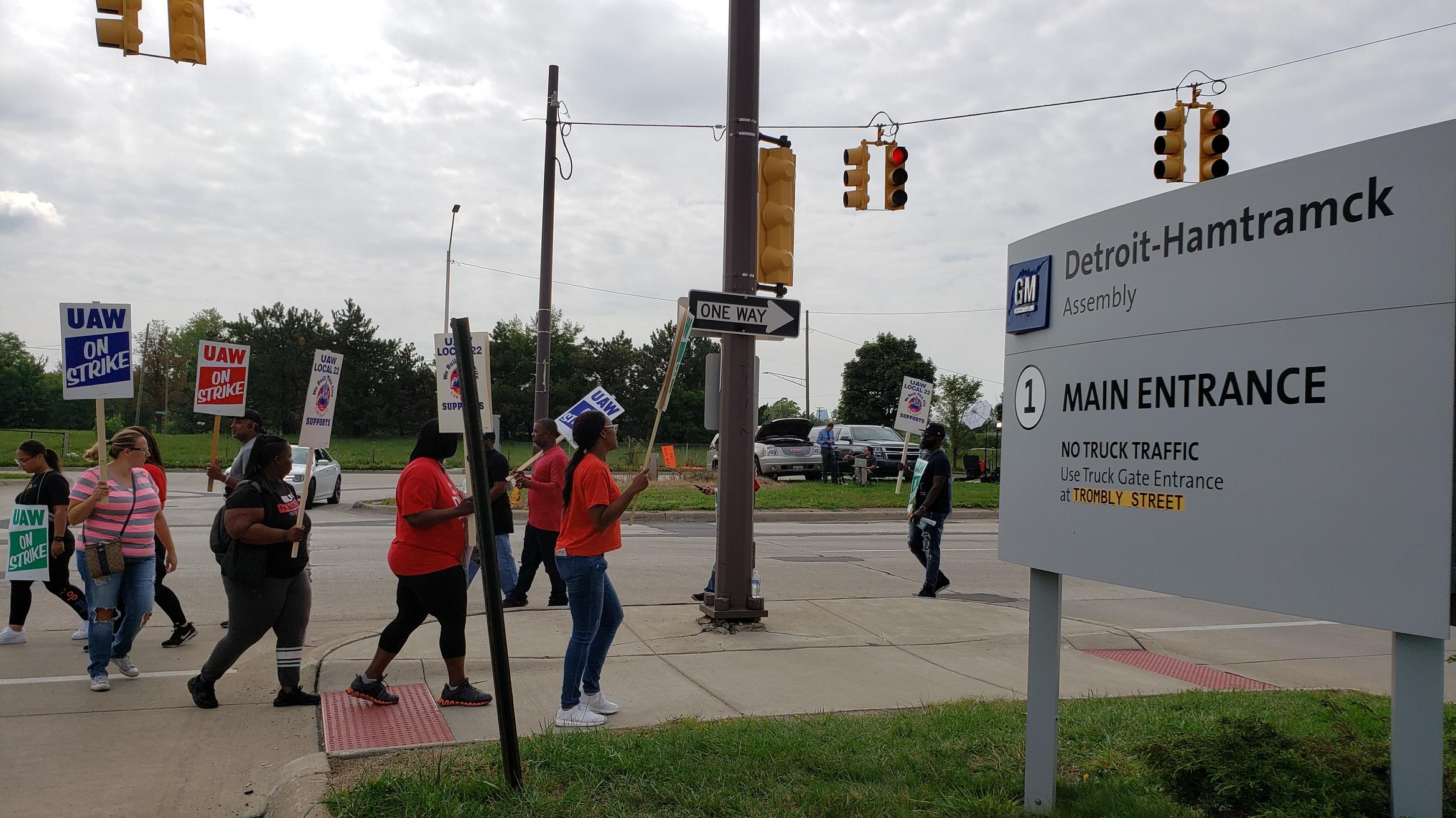 General Motors DetroitHamtramck Assembly Plant Retooling for Electric