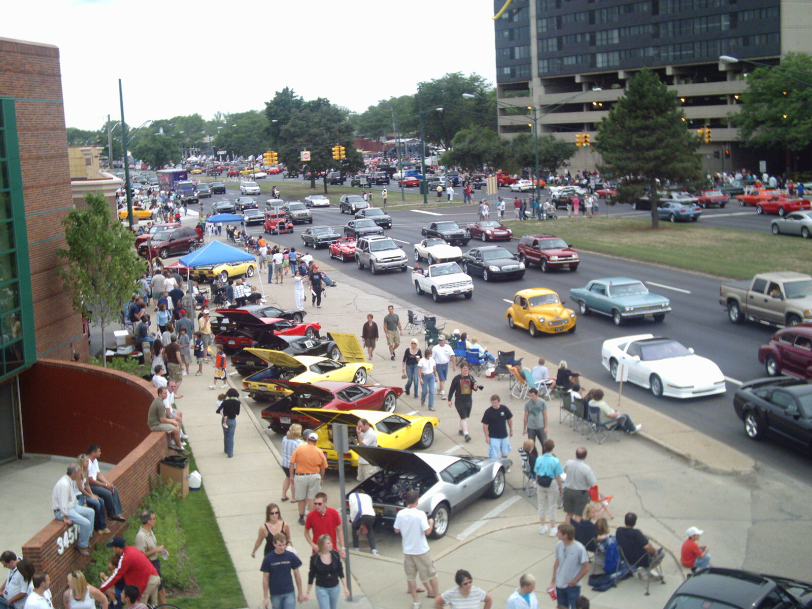 Why Doesn't the Woodward Dream Cruise Come South of 8 Mile? WDET