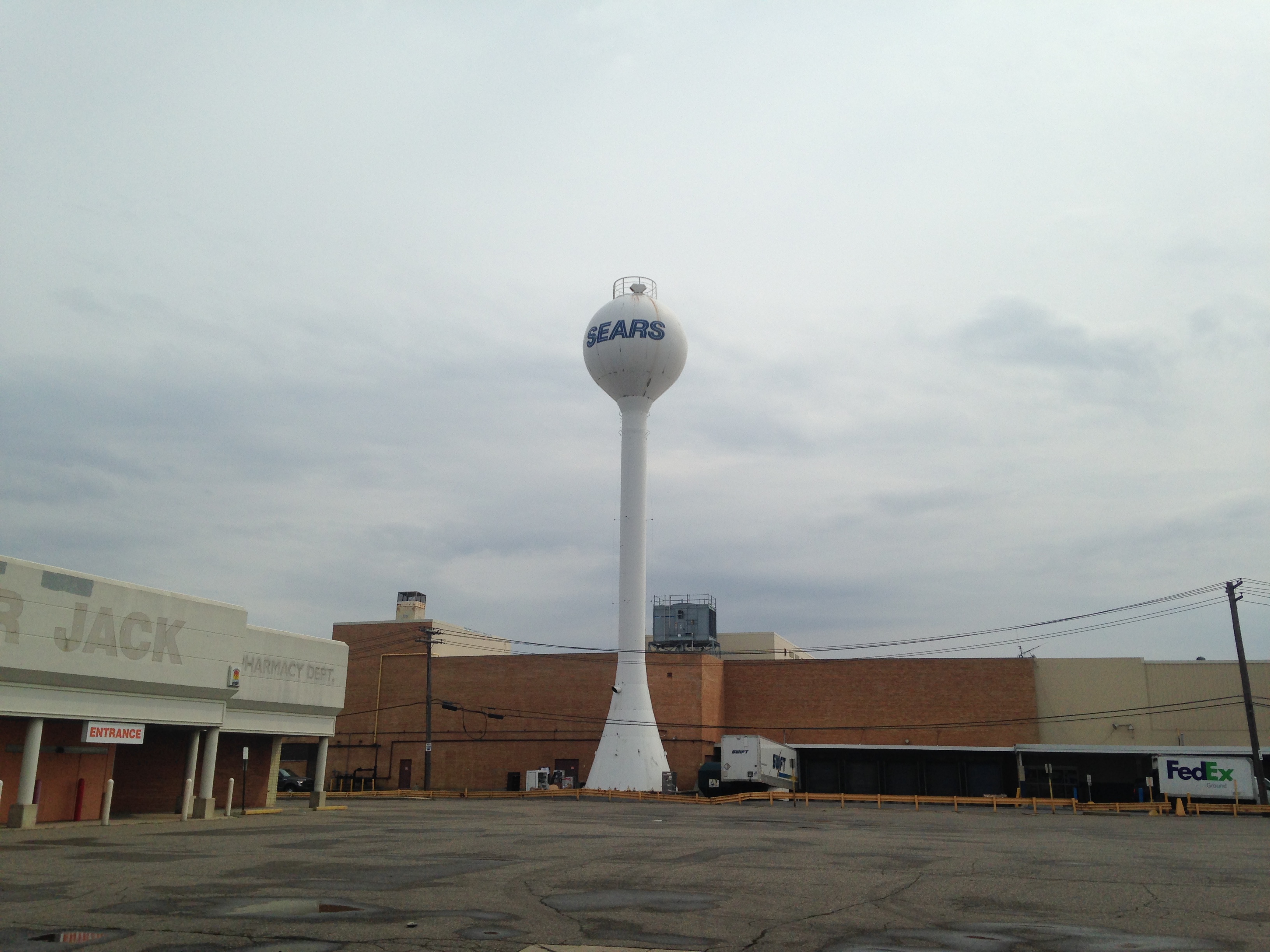 curiosid-what-are-water-towers-used-for-today-wdet