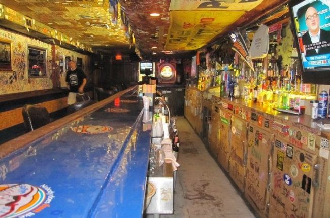 The Death Of The Dive Whats Next For Two Iconic Dive Bars In Downtown Detroit Wdet 7738