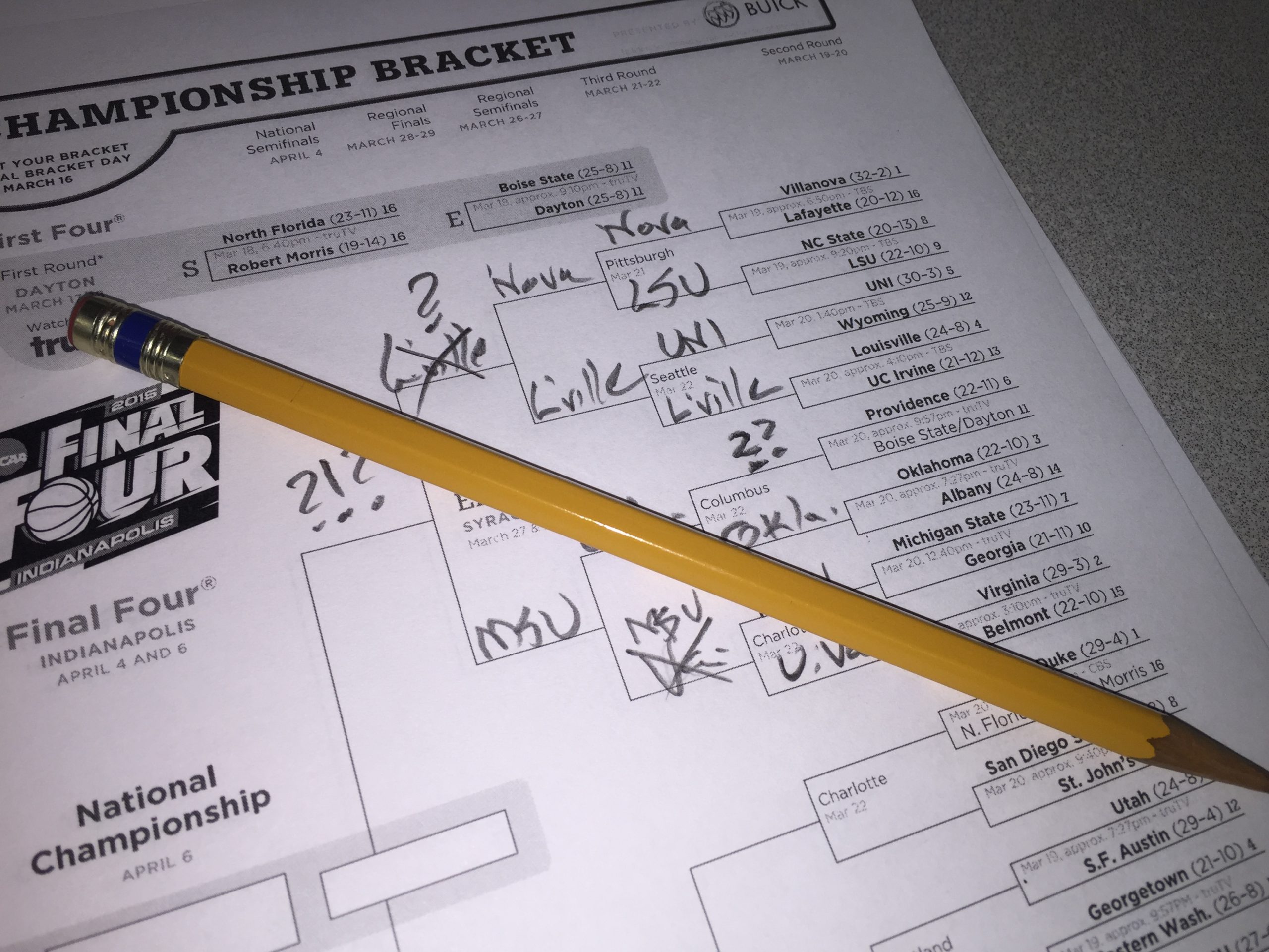 Hoops Hysteria: Battle For Basket Supremacy