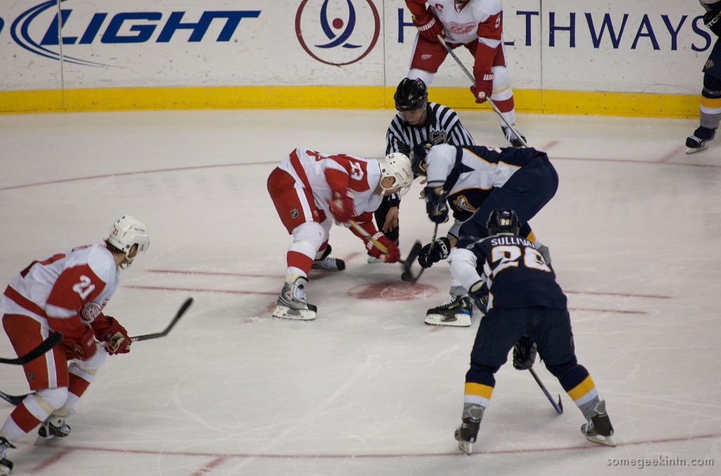 Red Wings Face Off