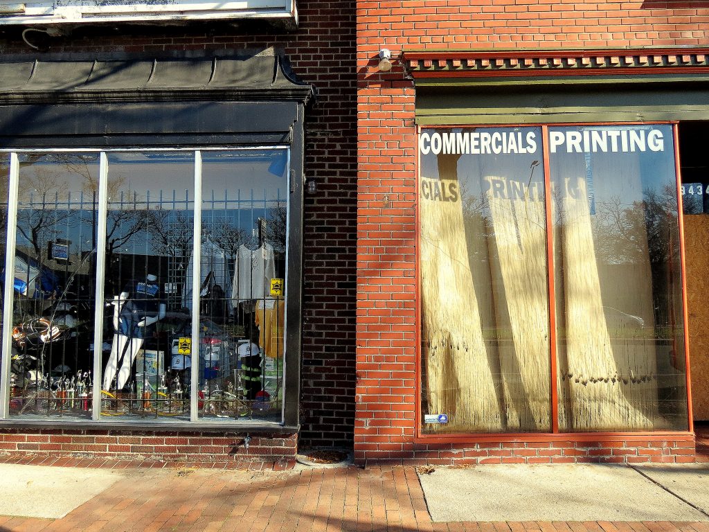 Occupied-Unoccupied Business on Livernois