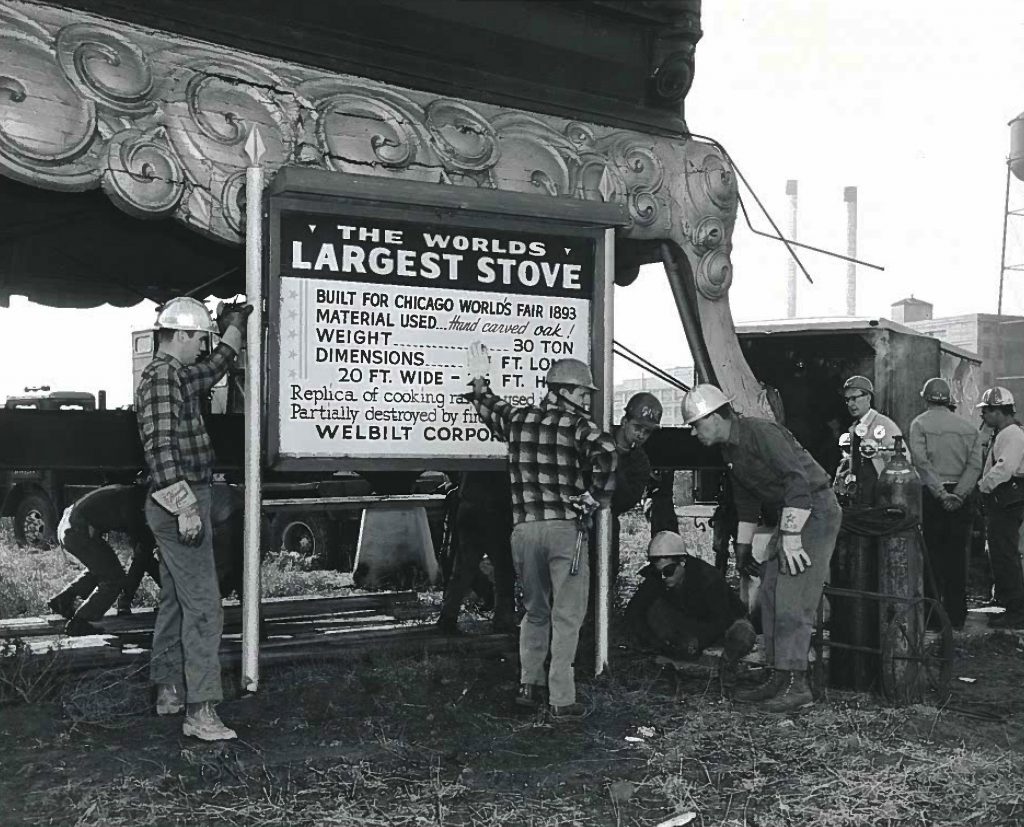 worlds largest stove 1