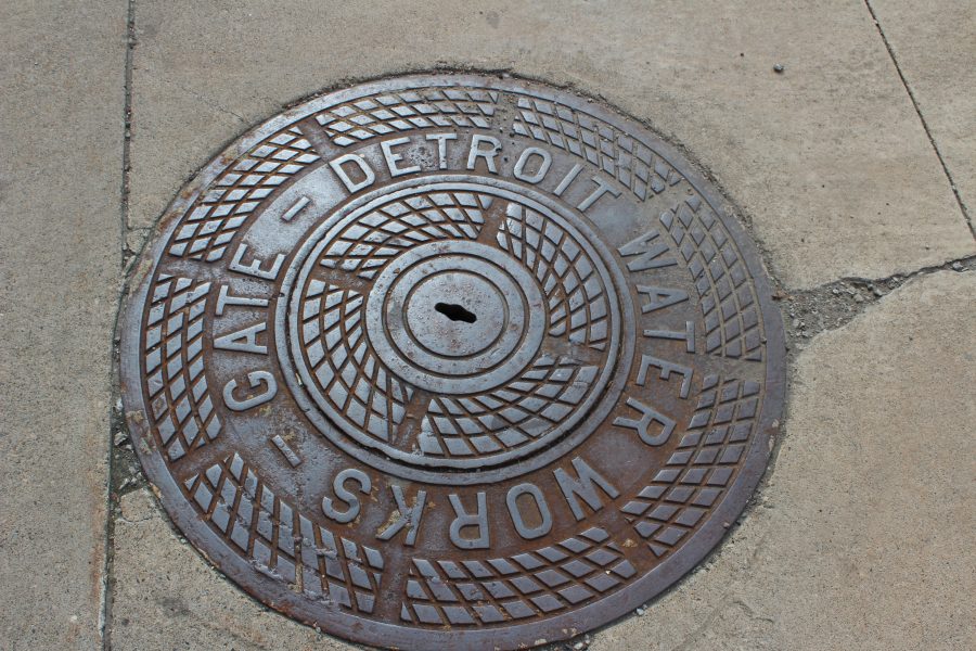 Detroit Water Manhole Cover