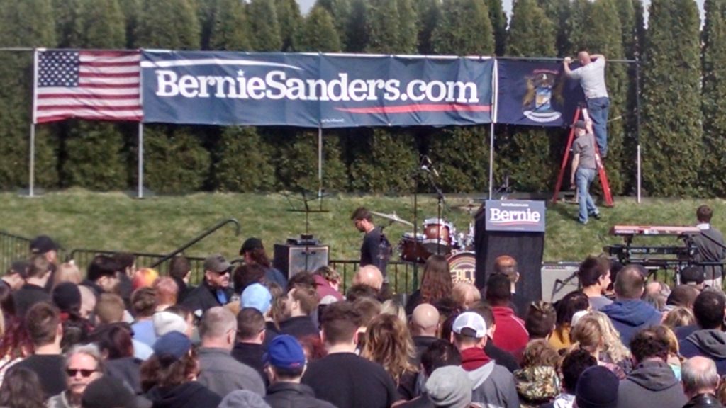 Bernie Sanders sign Macomb April 2019