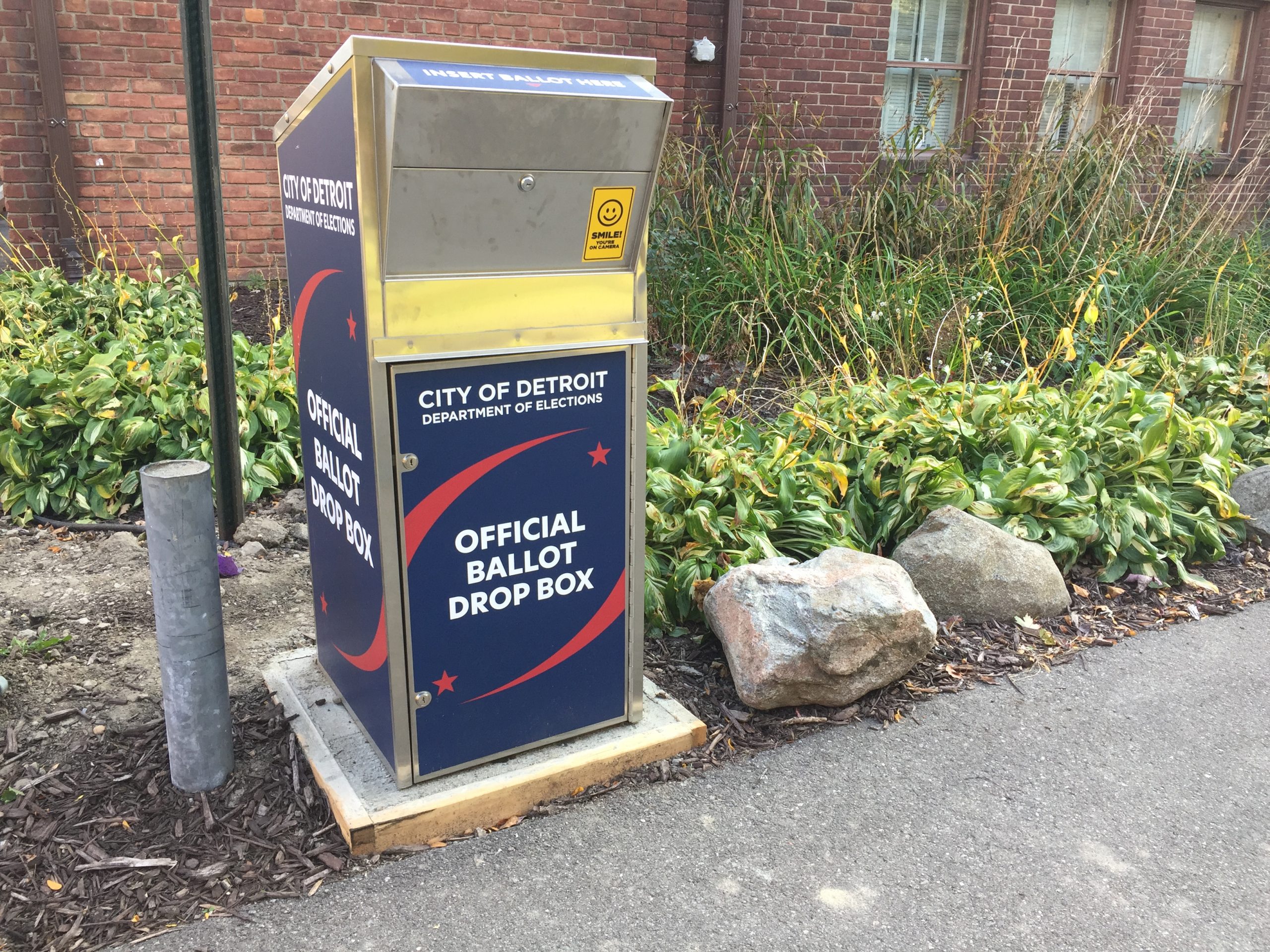 What You Need To Know About Early Voting And Drop Boxes For Detroit's 