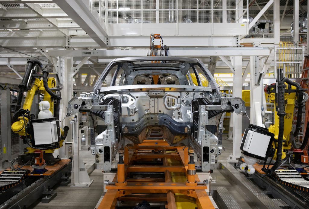 Stellantis Jeep Grand Cherokee L Detroit Assembly Line