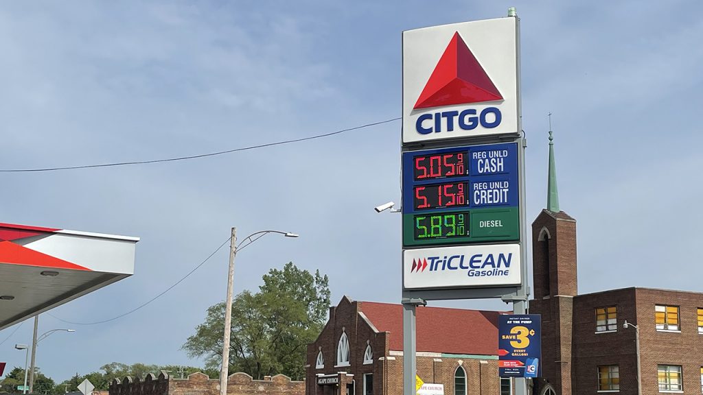 Detroit gas station high gas prices 062022