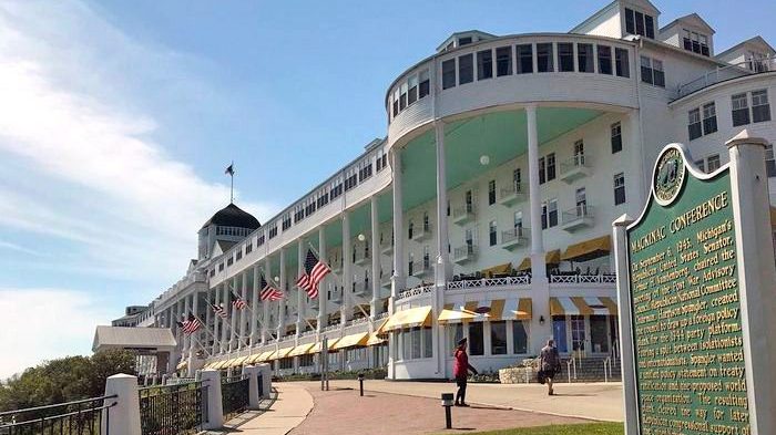 Photo of the Grand Hotel at Mackinac Island.