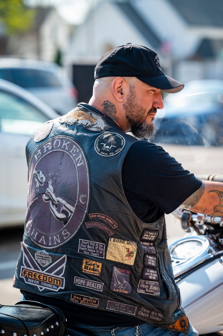 Motorcycle missionary: Faith helps local biker break chains of his past ...