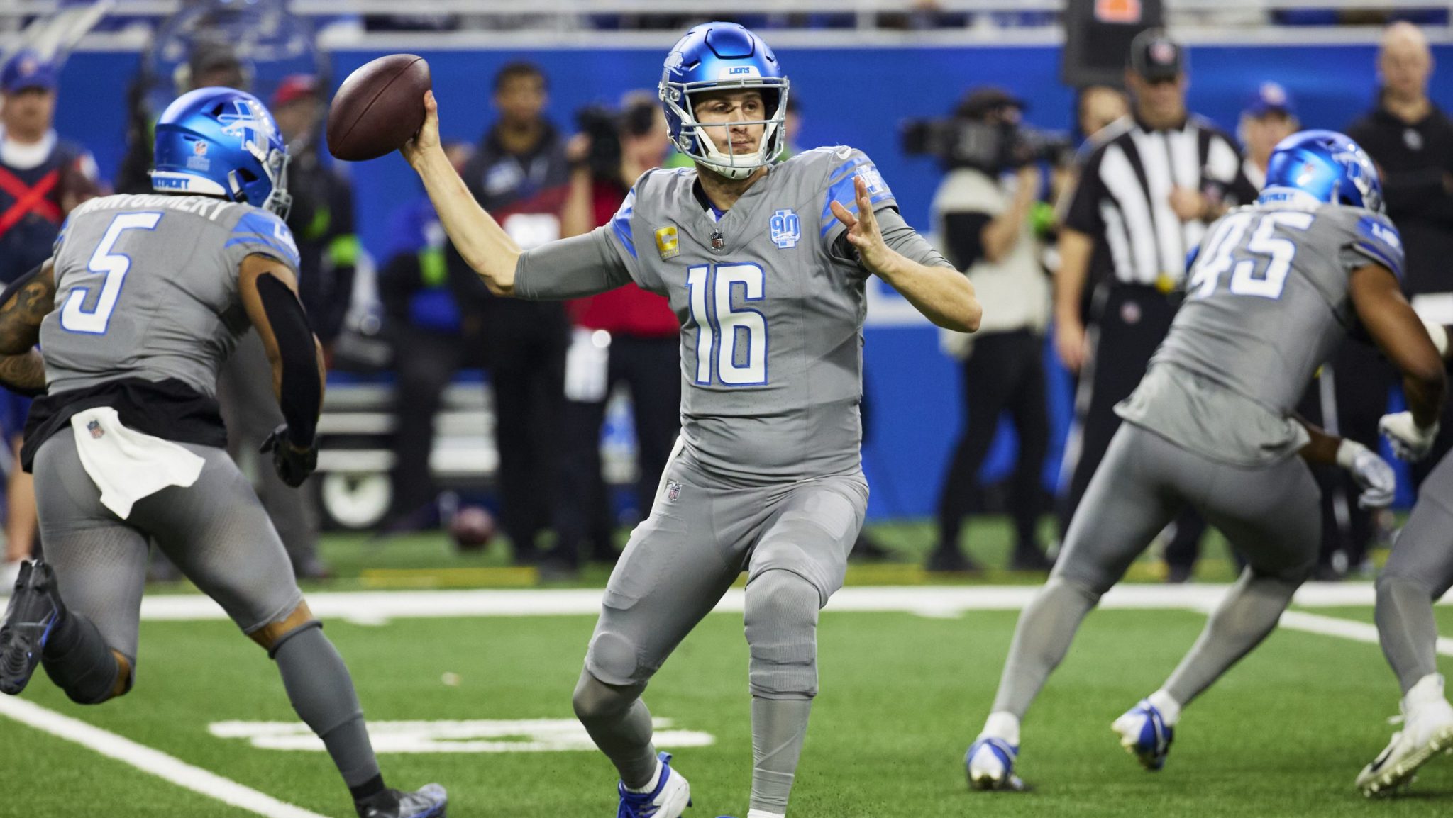 Detroit Lions gear up for first home playoff game in over 30 years ...