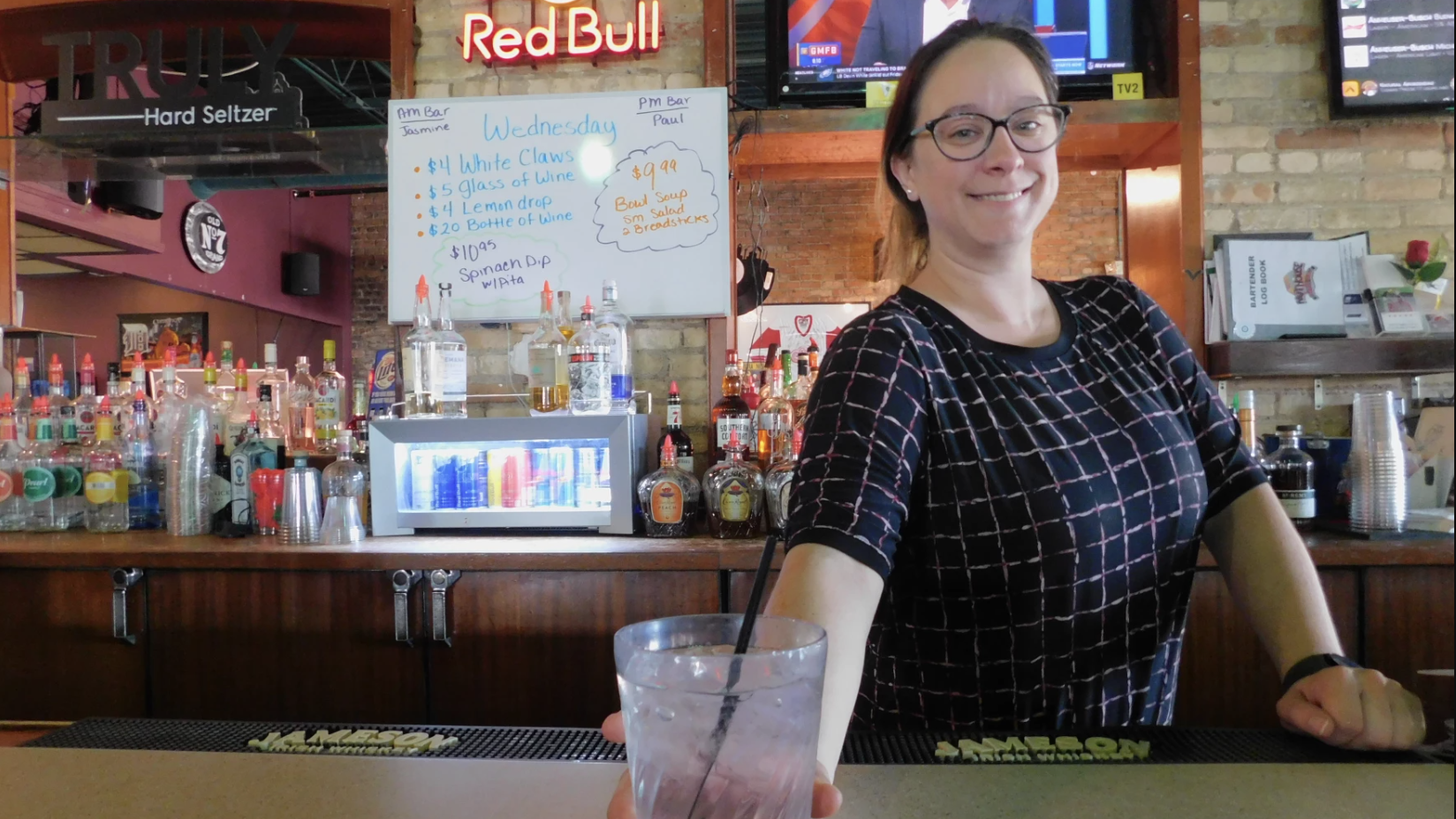 Bartenders and servers like what they're hearing from presidential candidates about dropping federal taxes on tips. But economists say there are more impactful ways to help the U.S. economy.