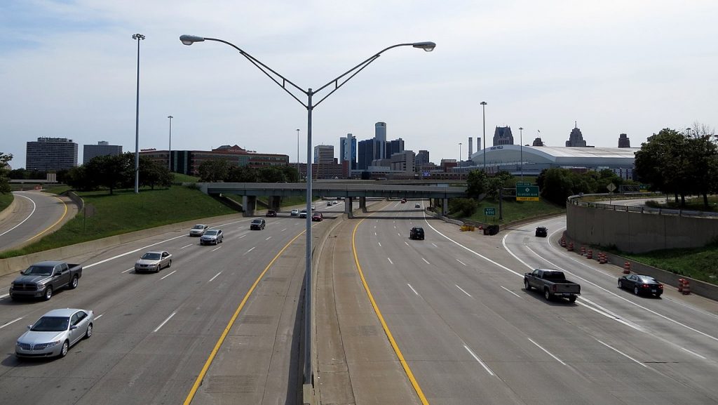 I-75_Chrysler_Freeway_looking_south