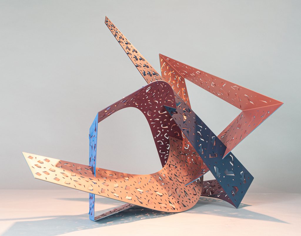Martin Skalski's geometric scultpure
