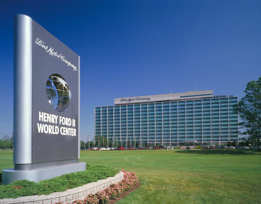 2001 Ford World Headquarters Building neg CN333042-043