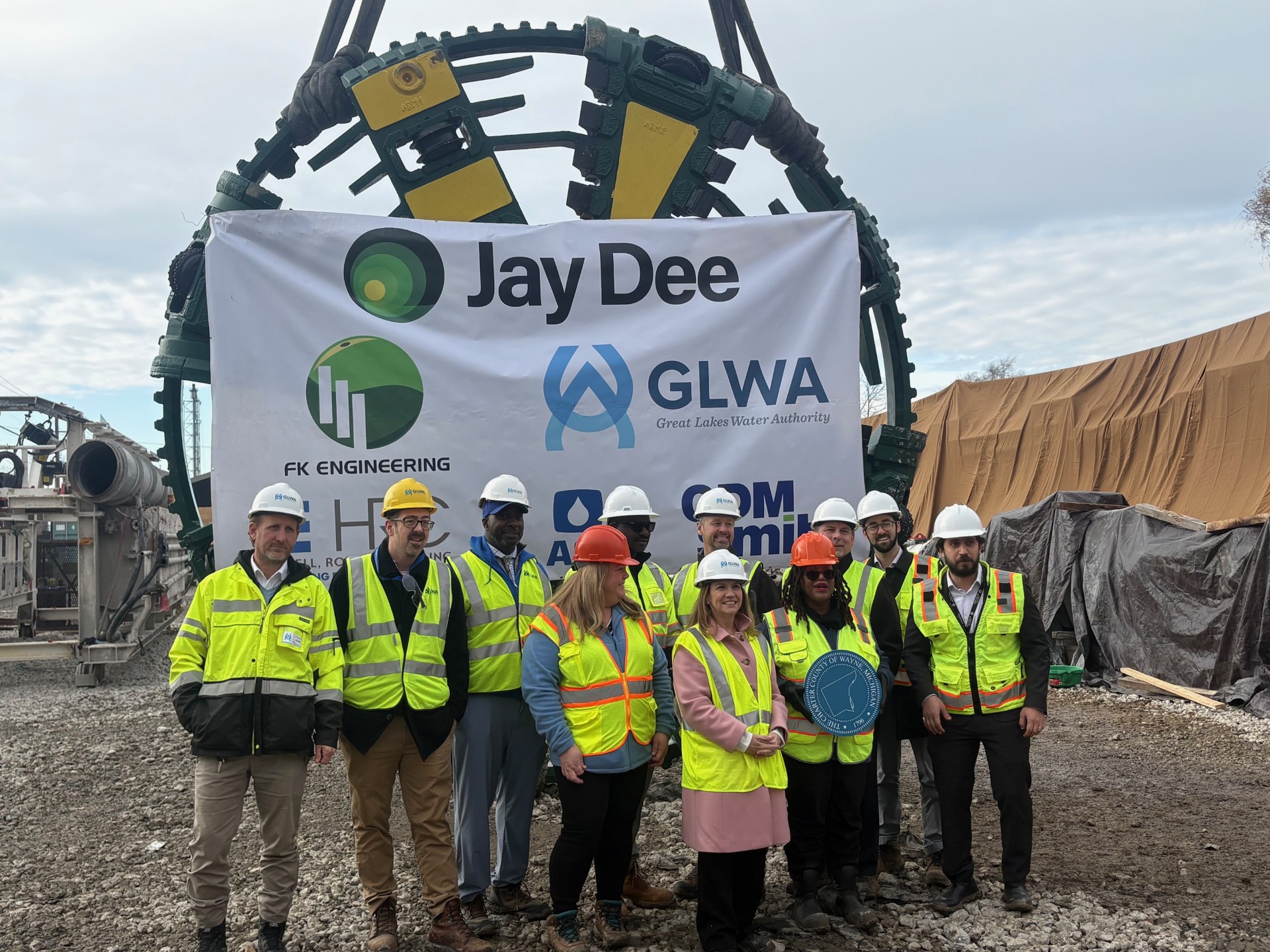 Detroit Evening Report: New tunnel under construction