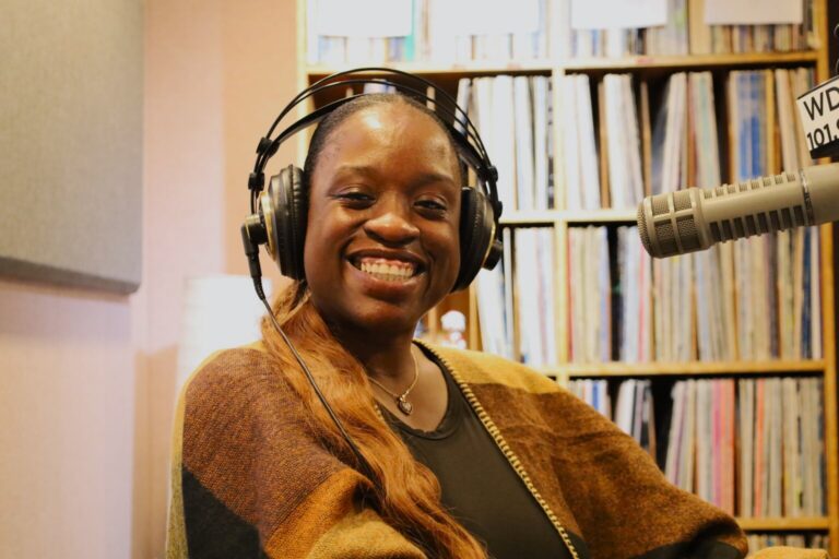 Empowering Black mothers with photography - WDET 101.9 FM